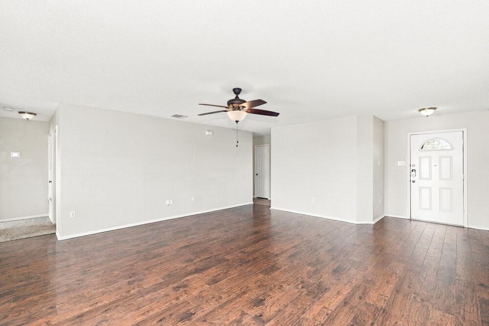 9209 Saint Martin Rd - Photo 6 of 16