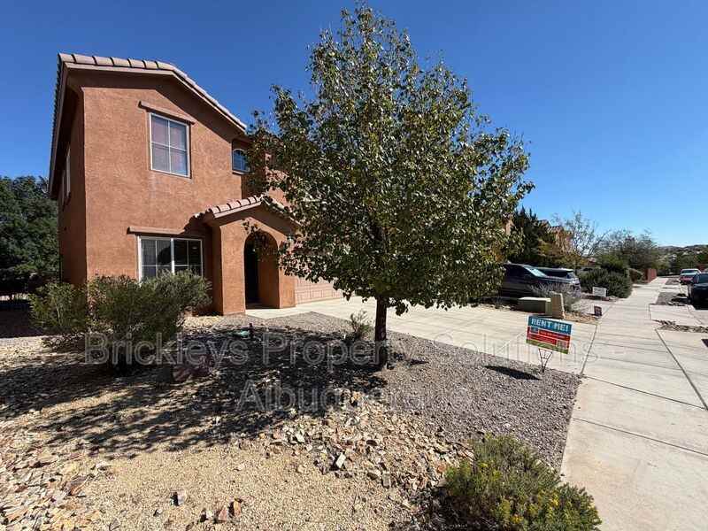 418 Paseo Roja Pl Ne - Photo 3 of 43