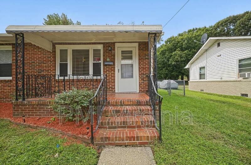 56 Radford St - Photo 6 of 26