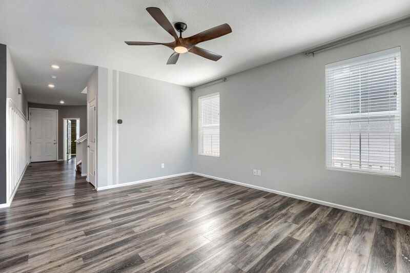 6181 N Malaya St - Photo 6 of 32