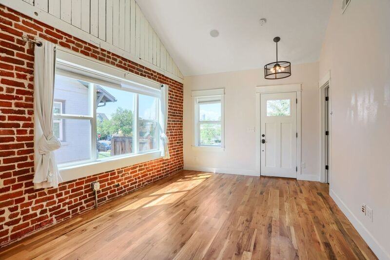 2820 N Josephine St - Photo 4 of 20