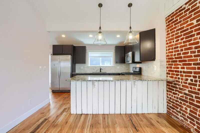 2820 N Josephine St - Photo 5 of 20