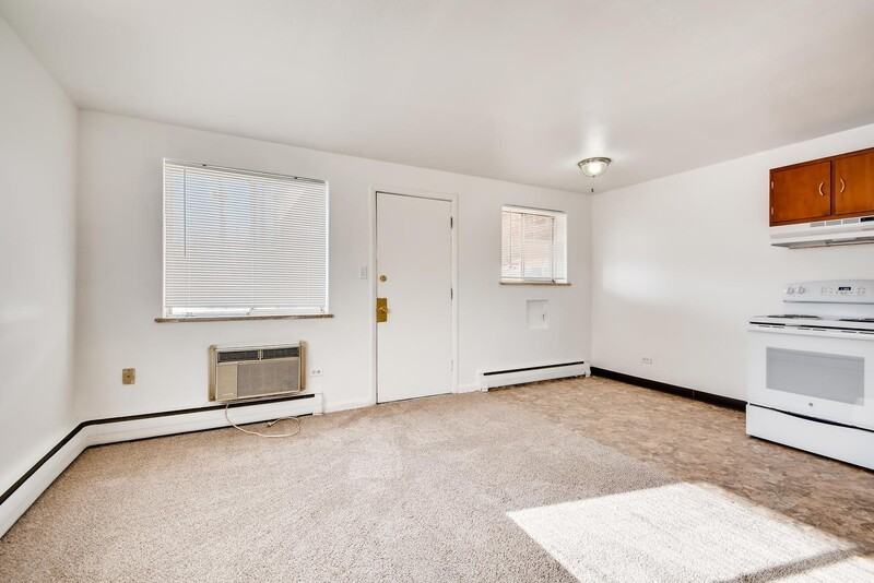 257 E Powers Ave #5 - Photo 5 of 11