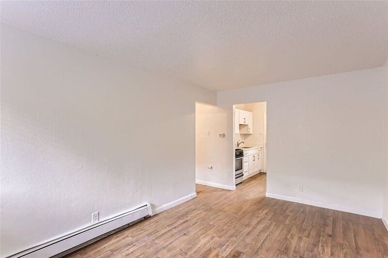 3544 N High St - Photo 3 of 10