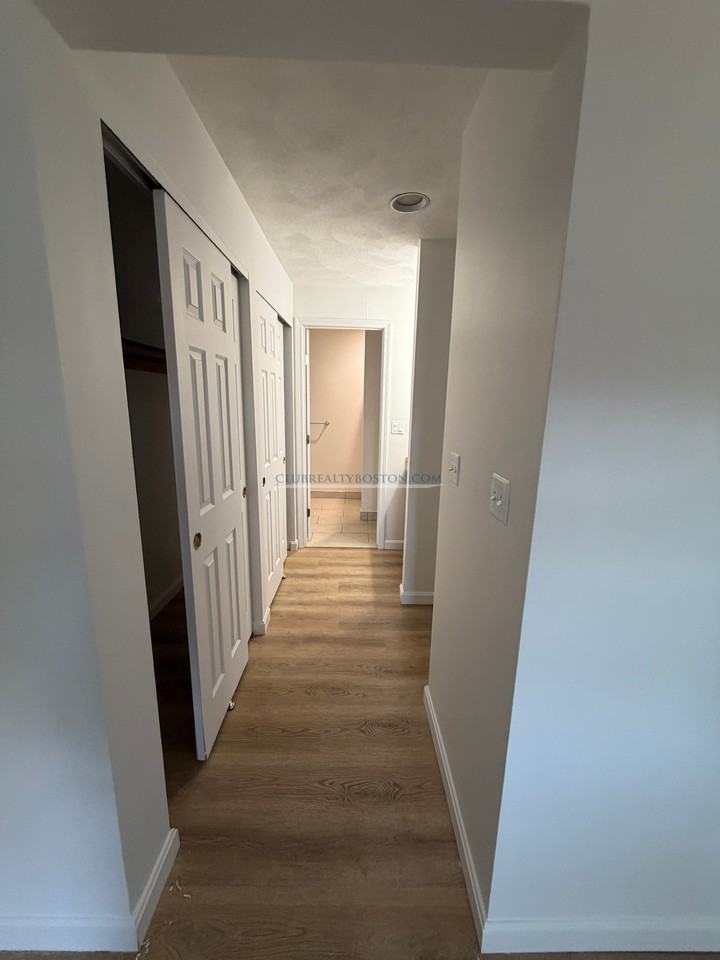 55 Farwell St #12 - Photo 4 of 24