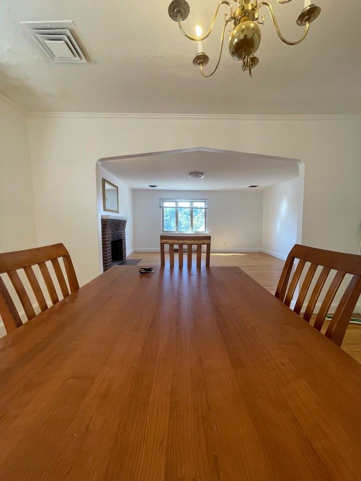 275 Tappan St #2 - Photo 5 of 27
