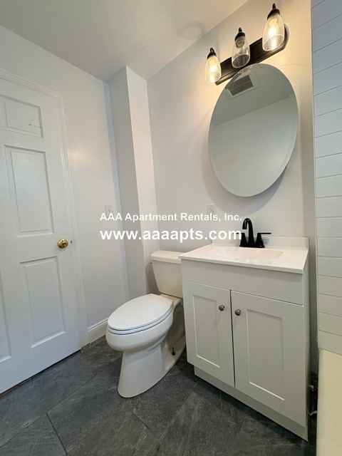 Avon St #2 - Photo 6 of 24
