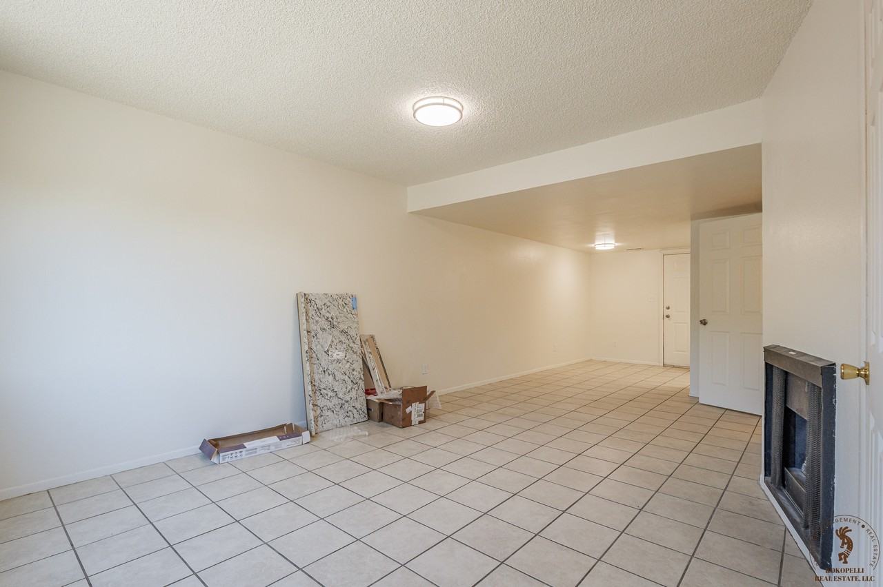 2901 Dawn Drive - Photo 2 of 22
