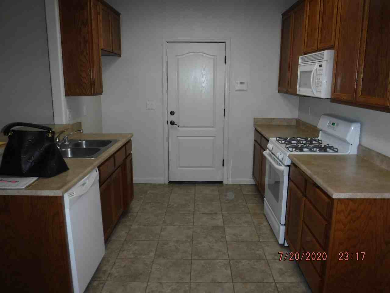 378 N. Walton Avenue - Photo 6 of 12