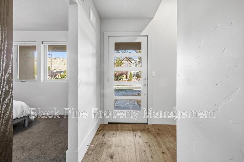 3755 E Parkcenter Blvd - Photo 4 of 41