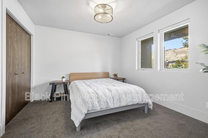 3755 E Parkcenter Blvd - Photo 5 of 41