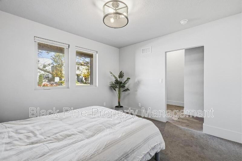 3755 E Parkcenter Blvd - Photo 6 of 41