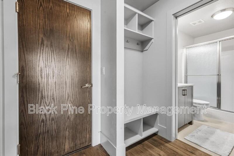 3755 E Parkcenter Blvd - Photo 7 of 41