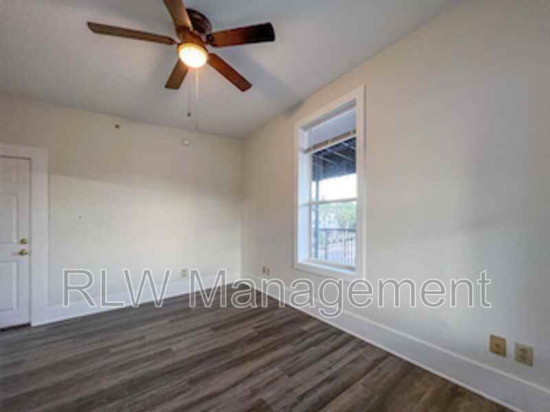 11 N Central Ave #303 - Photo 6 of 10