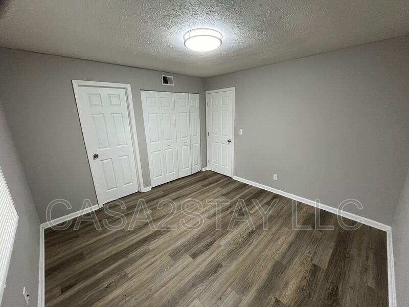 672 Knox Blvd #34 - Photo 5 of 6
