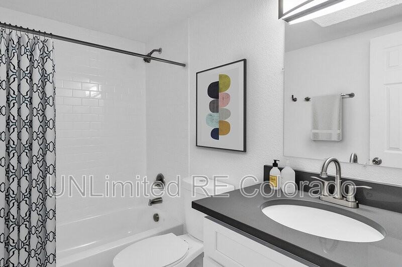 7 Cantril St #G - Photo 7 of 10