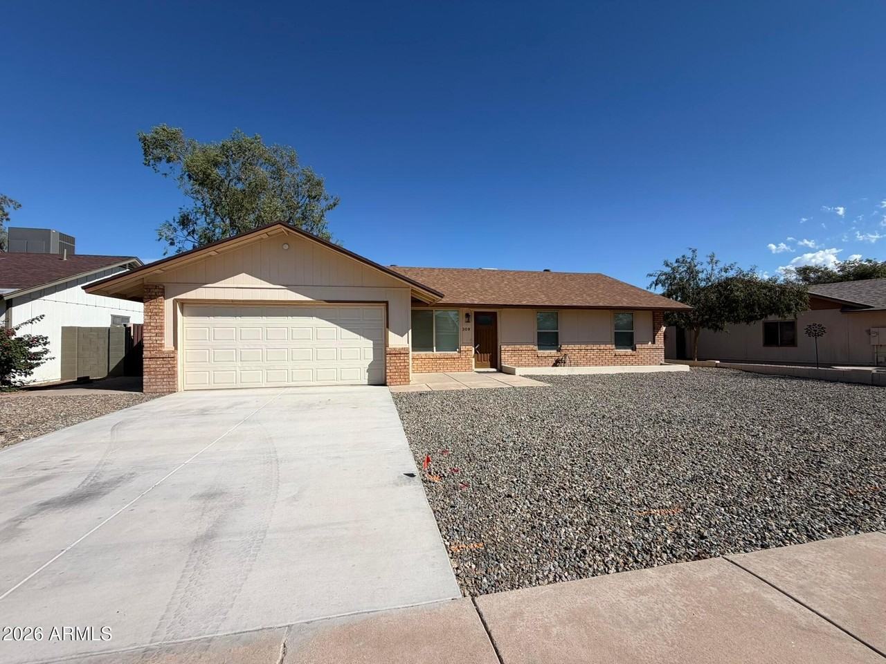 308 E Melody Dr - Photo 2 of 31