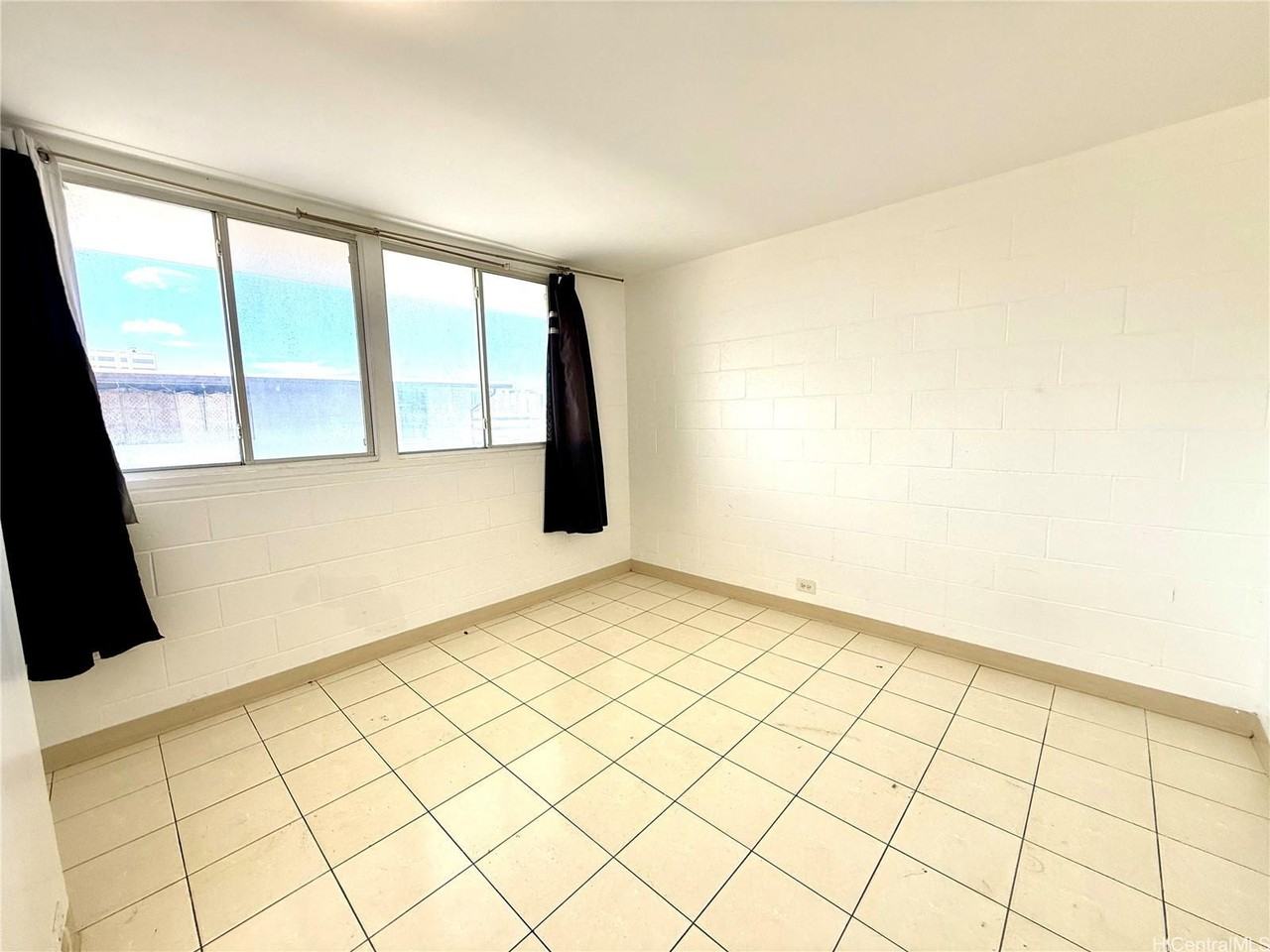 629 N Kuakini St #PH - Photo 6 of 15
