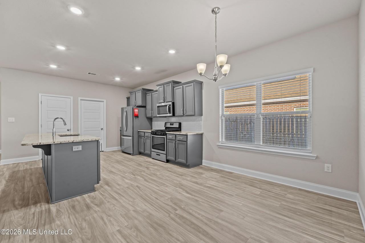 4016 Lighthouse Dr - Photo 5 of 20