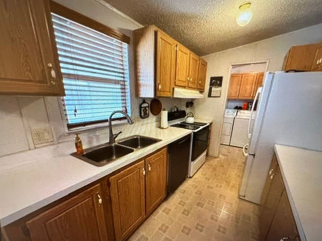 604 Pringle Ave - Photo 3 of 10
