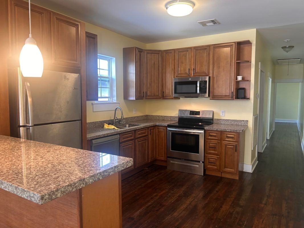 2551 N Tonti St - Photo 4 of 13