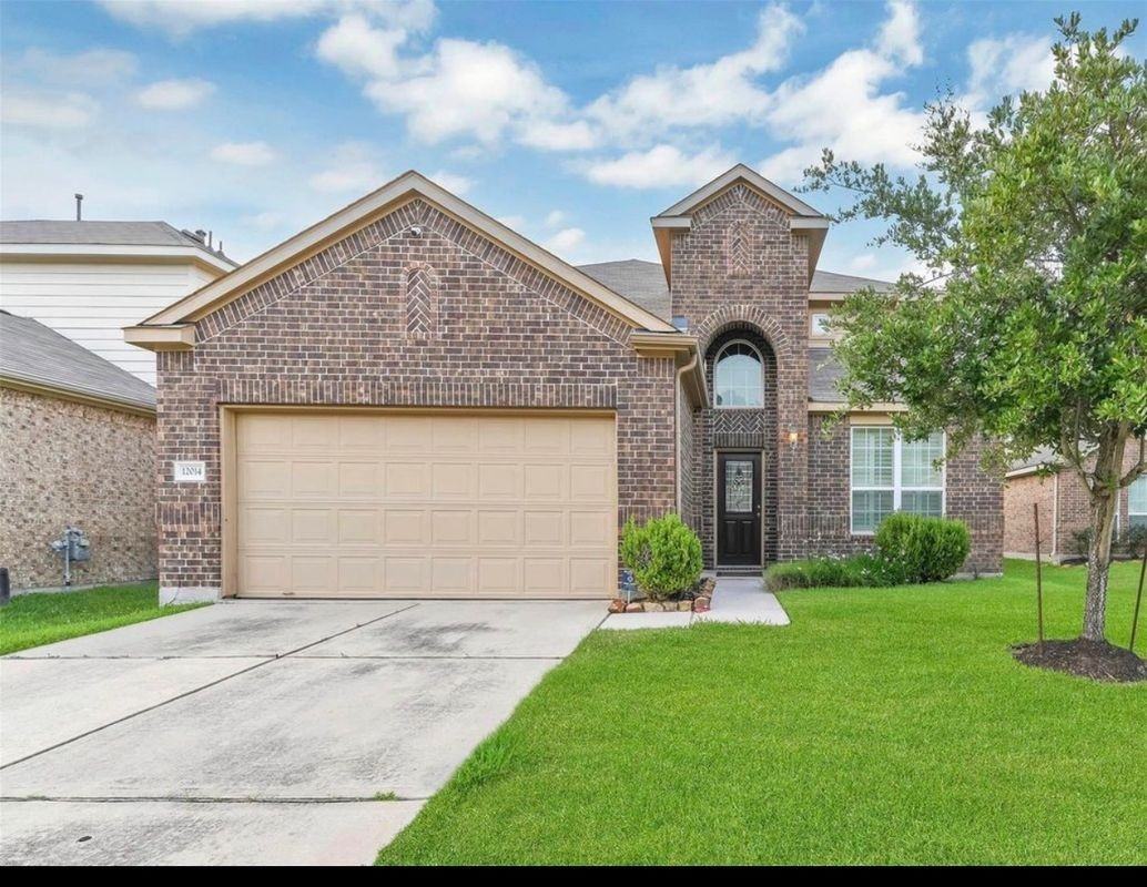 12014 Rockridge Falls Dr