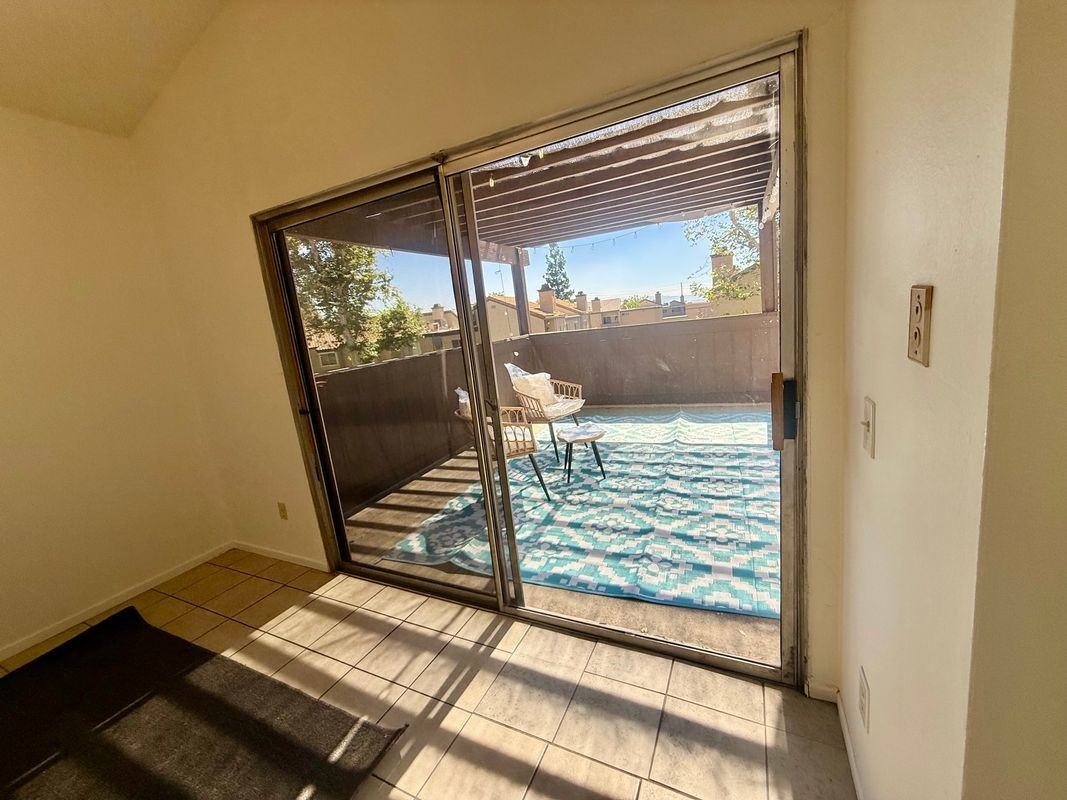 9362 Shadowood Dr - Photo 6 of 23