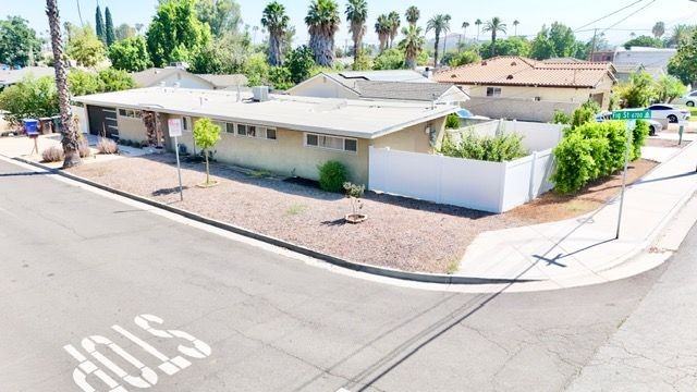6788 Fig St - Photo 2 of 28
