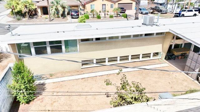 6788 Fig St - Photo 3 of 28