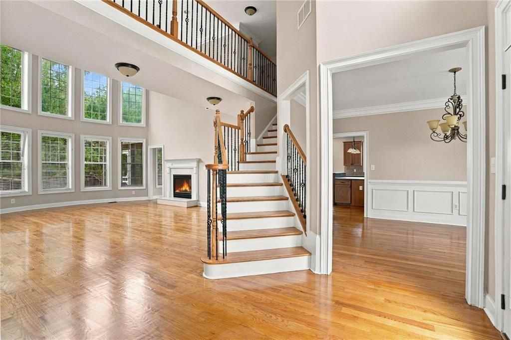 101 Norwood Dr - Photo 7 of 50