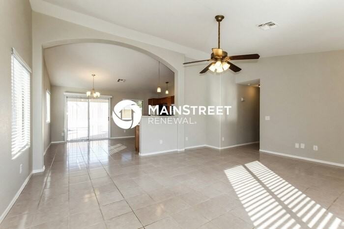 11422 W Puget Ave - Photo 4 of 16