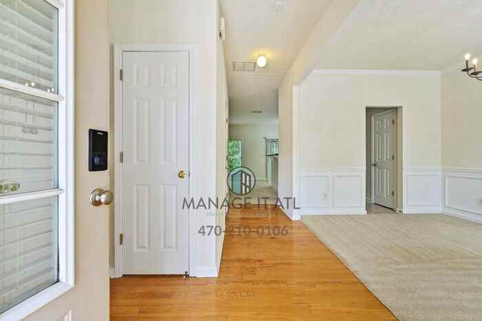 1564 Park Grove Dr - Photo 4 of 32