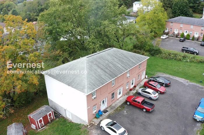 187 Glenn St #3C - Photo 4 of 5