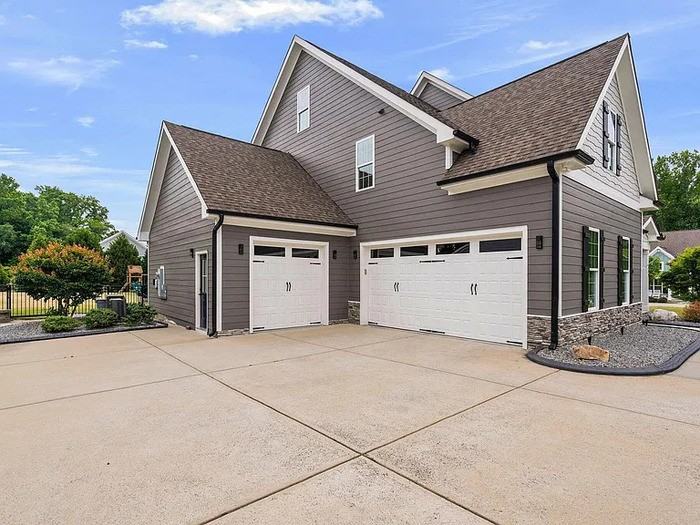 221 Misty Moonlight Dr - Photo 5 of 50