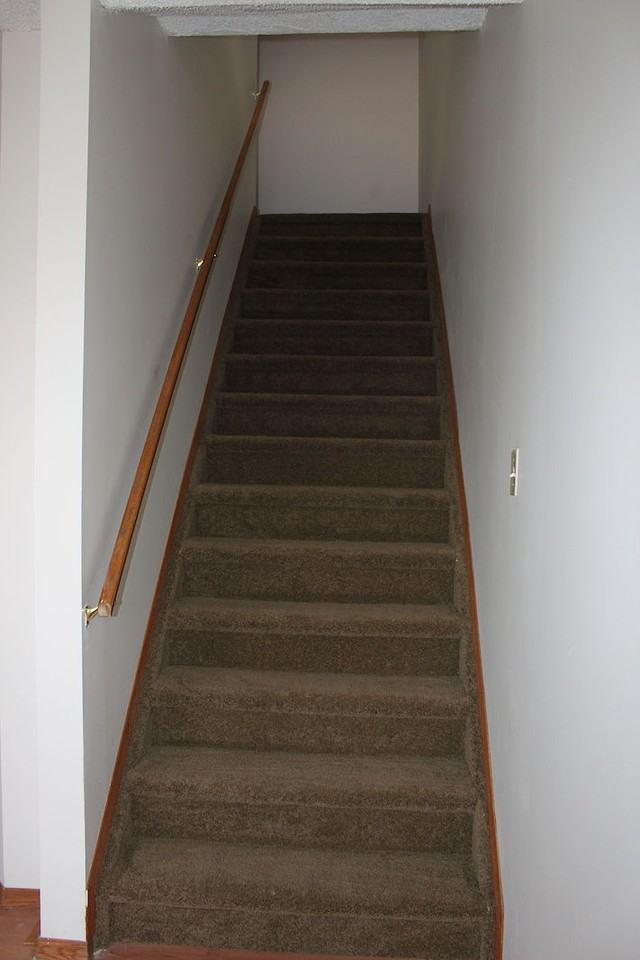 16 Castlefall Grove Ne - Photo 6 of 22