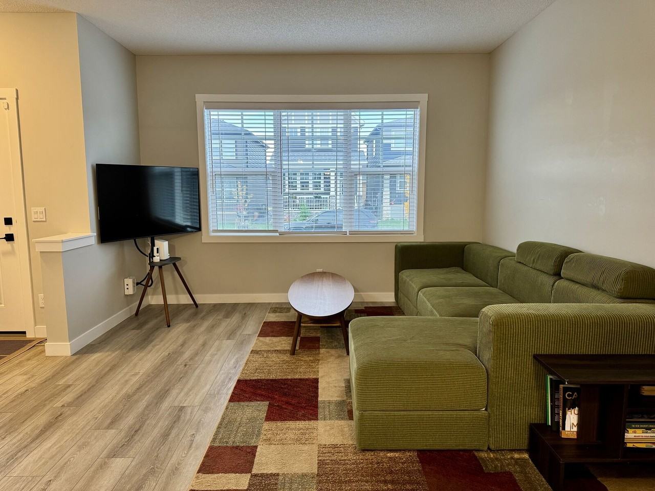 108 Legacy Glen Pl Se - Photo 3 of 26