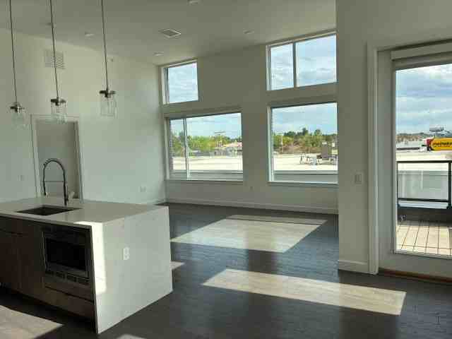 1616 S Broadway #308 - Photo 2 of 28