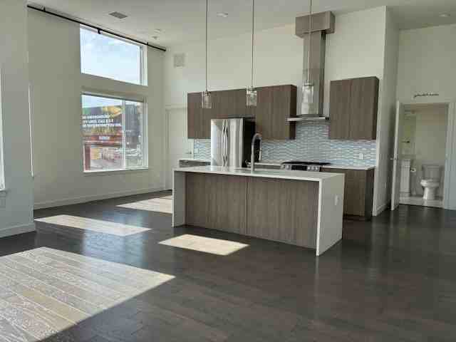 1616 S Broadway #308 - Photo 3 of 28