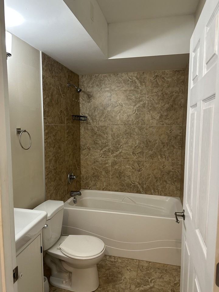 58 Hilldowns Dr - Photo 4 of 6