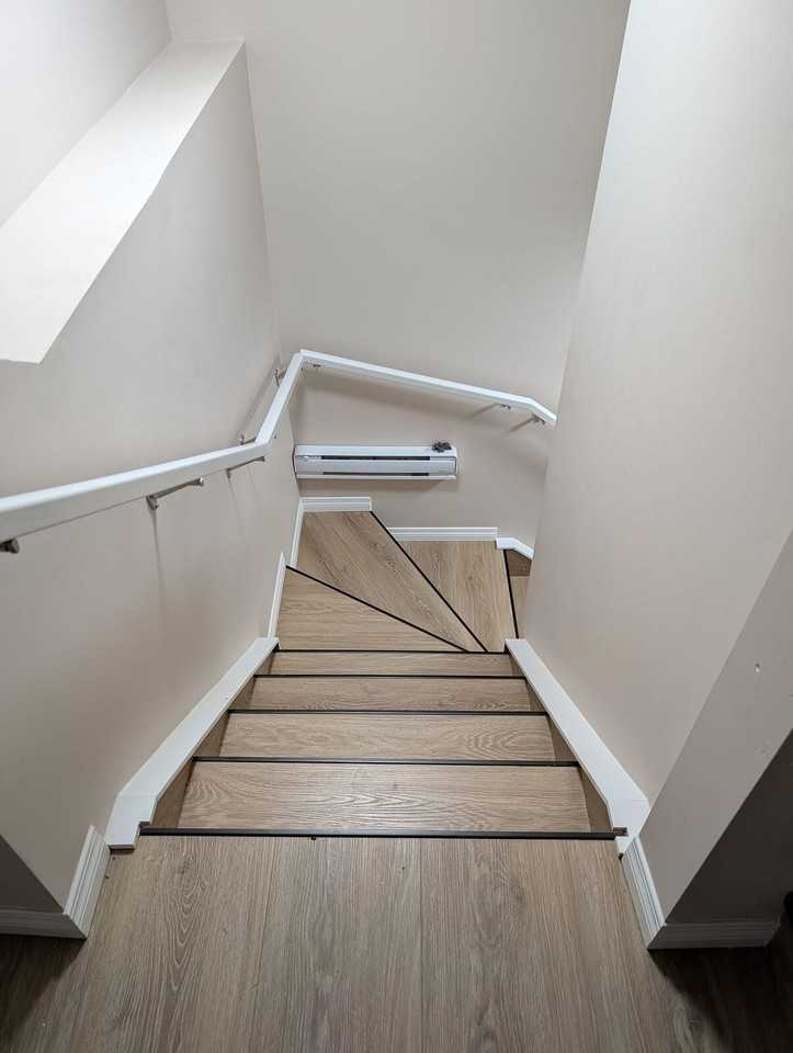 471 Auburn Bay Ave Se - Photo 4 of 12