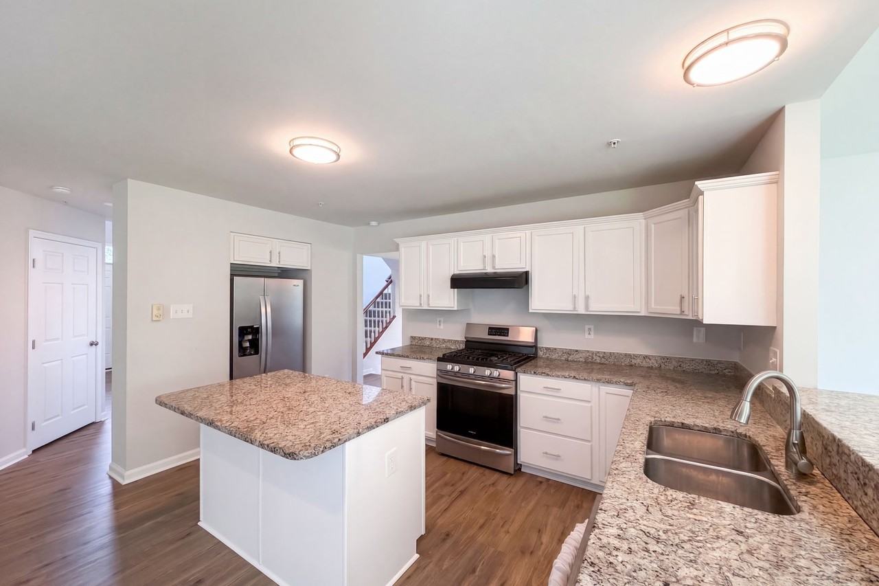 5109 Griffendale Ln #NA - Photo 4 of 16
