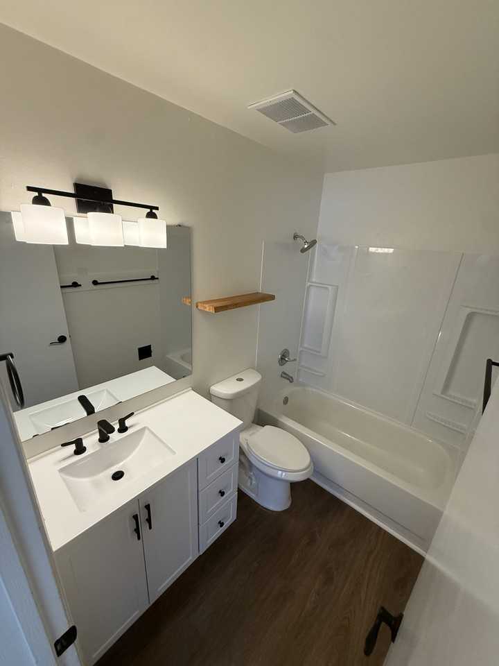 520 Winnie Way #528 - Photo 6 of 17
