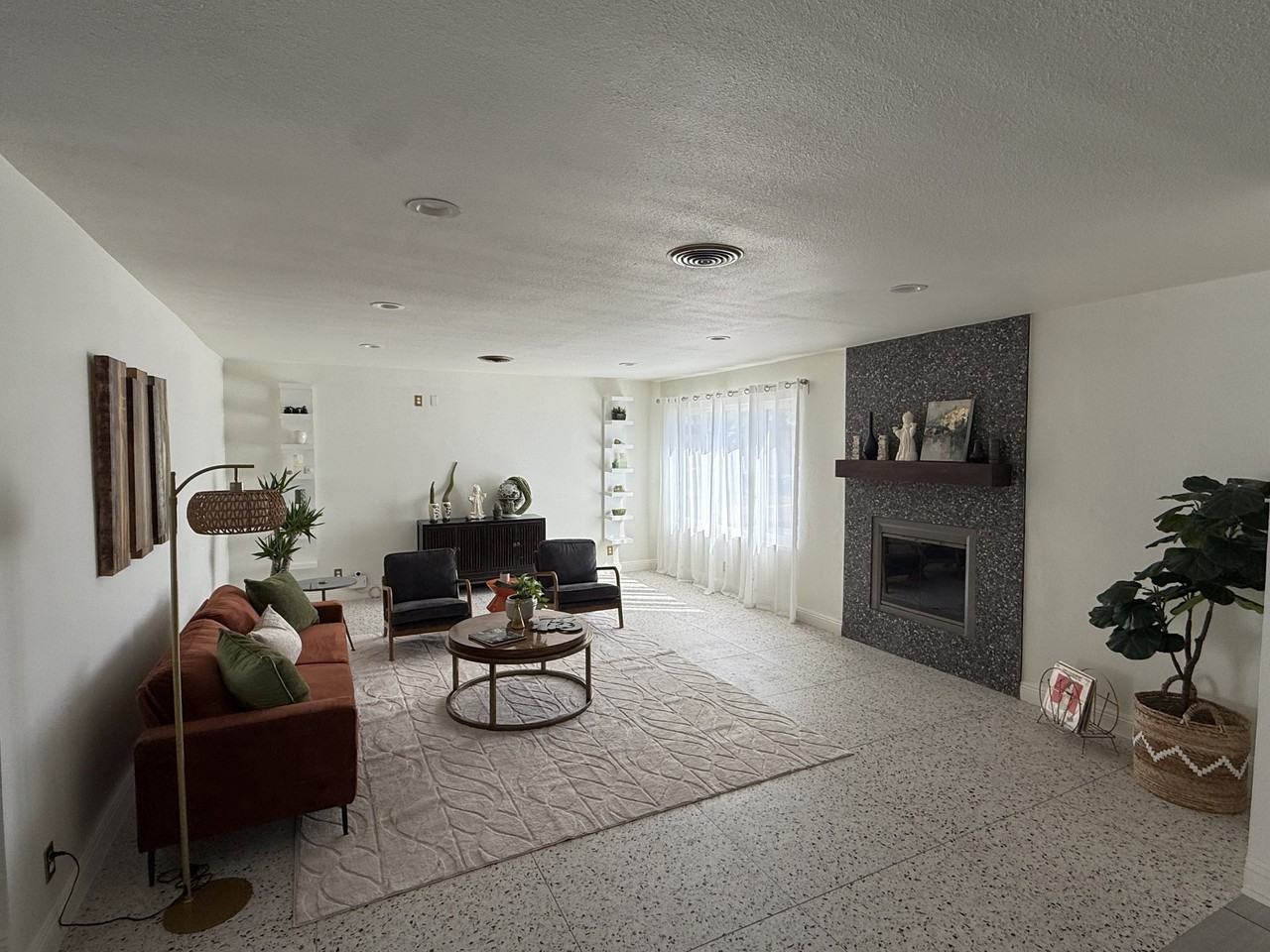 1662 Sombrero Dr #NA - Photo 2 of 16