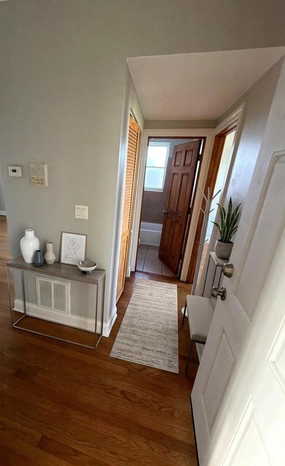 1224 North Cicero - Photo 5 of 14