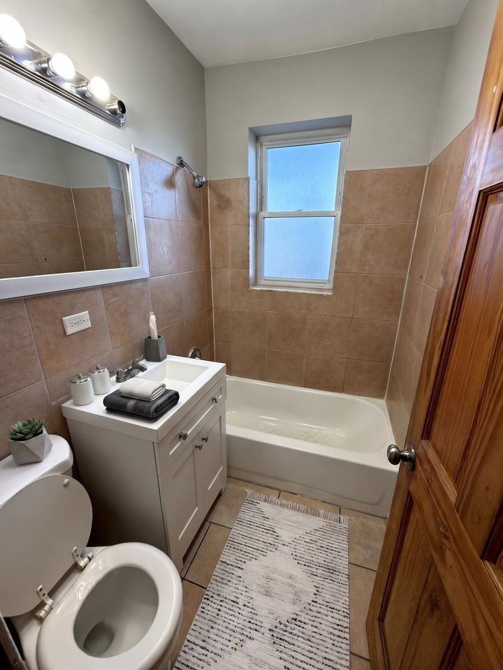 1224 North Cicero - Photo 7 of 14