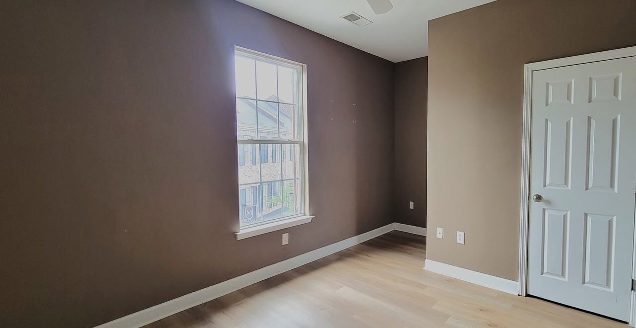 3578 Saint James Ave - Photo 7 of 15
