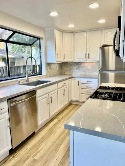 1540 Candelero Dr #1 - Photo 3 of 27