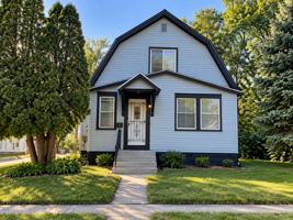 featured image of 219 Jackson St