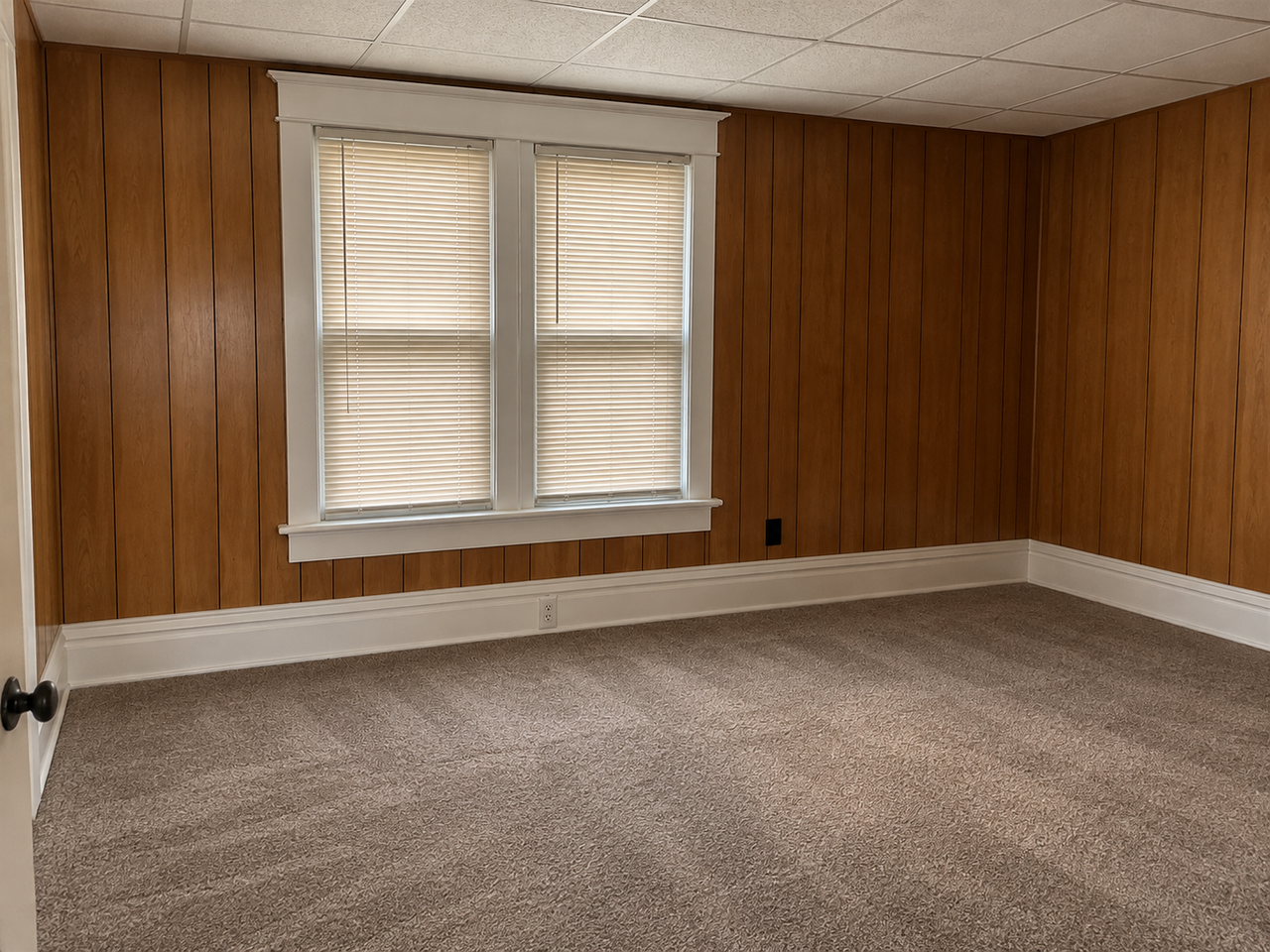 219 Jackson St - Photo 3 of 16