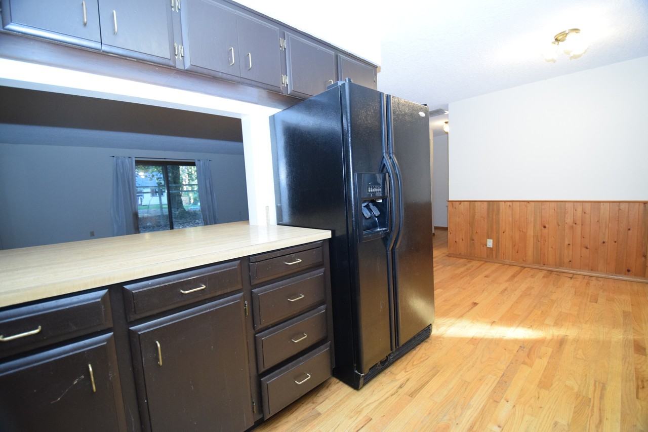 410 Se 26th Ave #1 - Photo 4 of 22